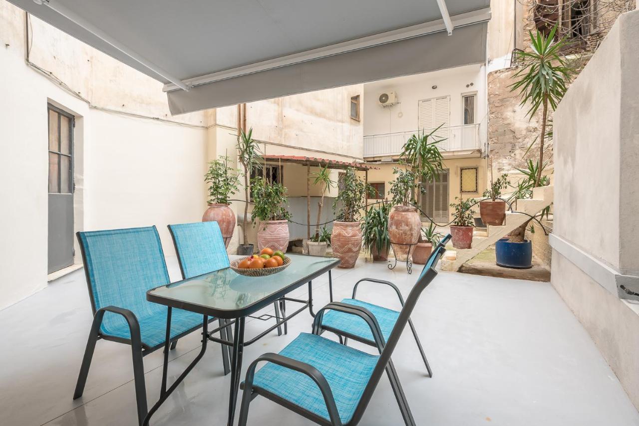 The Courtyard Oasis Apartment *