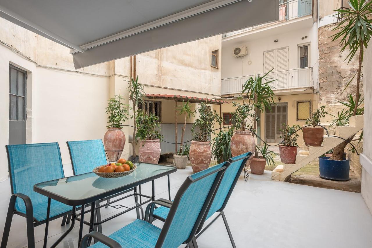 Apartment The Courtyard Oasis
