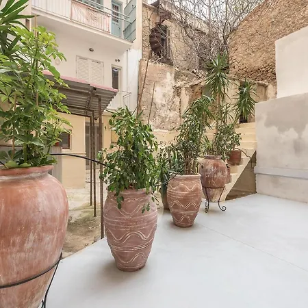 Ferienwohnung The Courtyard Oasis Athen Exterior foto
