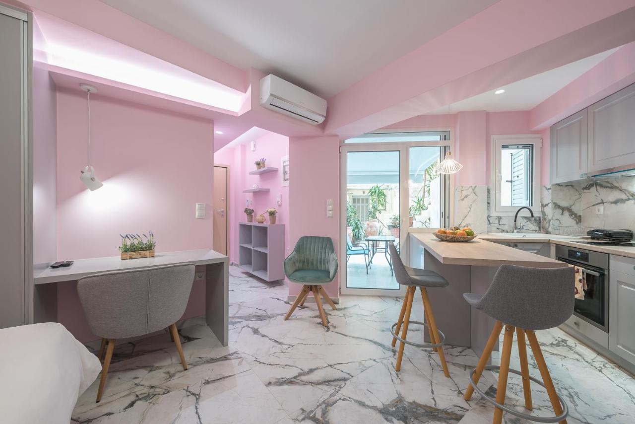 Апартаменты The Courtyard Oasis *